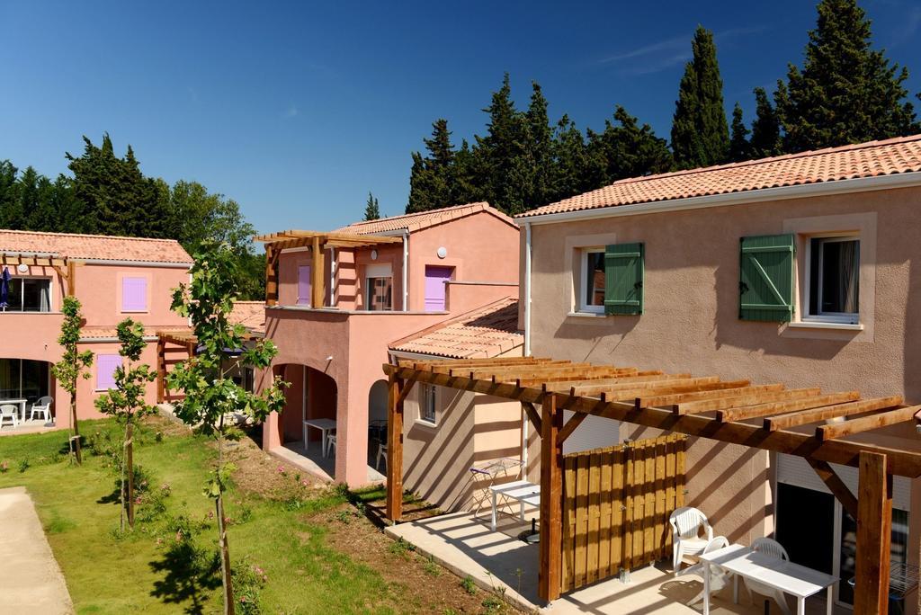 Residence Odalys Le Mas Des Alpilles Paradou Exterior photo