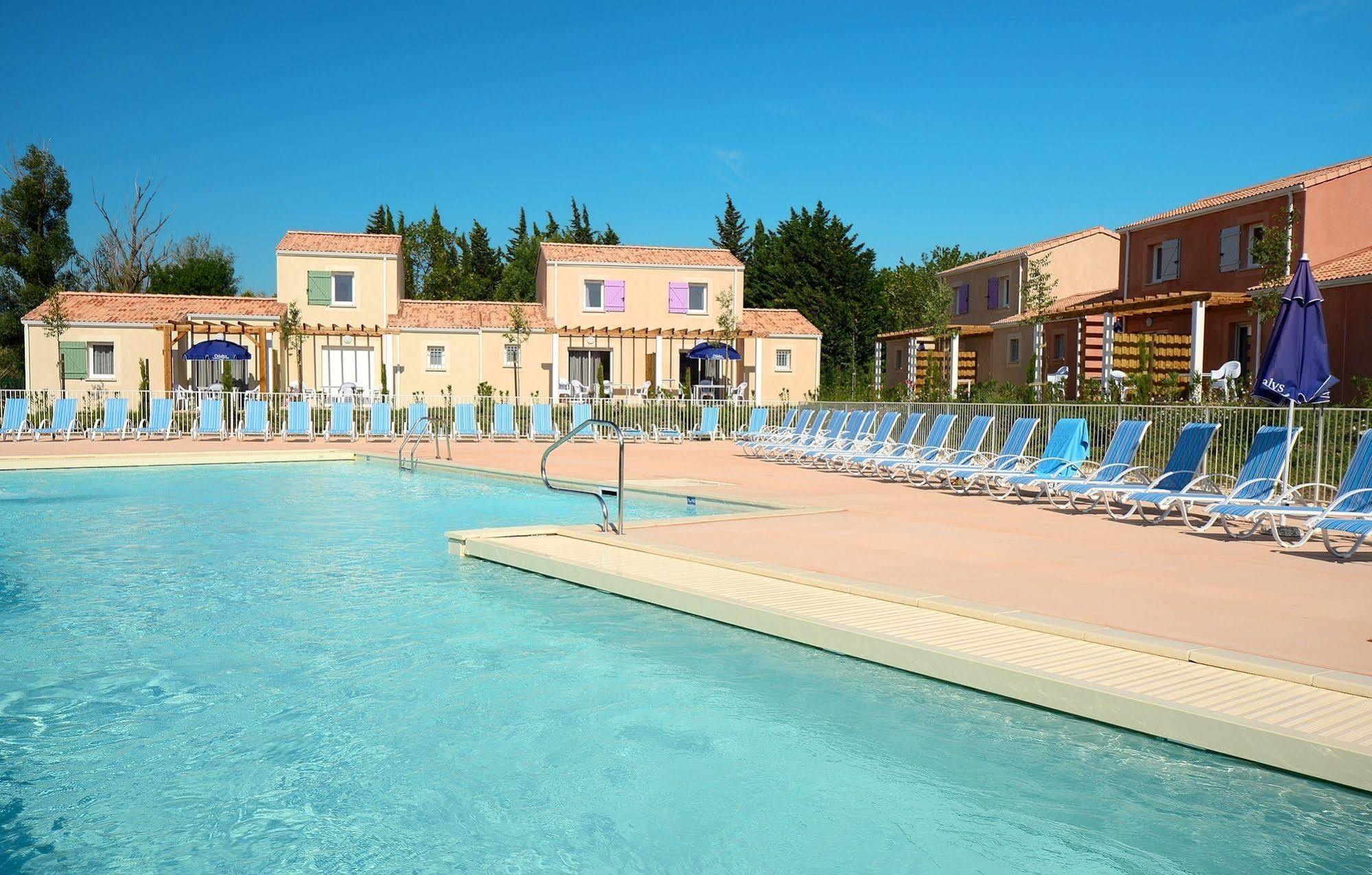 Residence Odalys Le Mas Des Alpilles Paradou Exterior photo